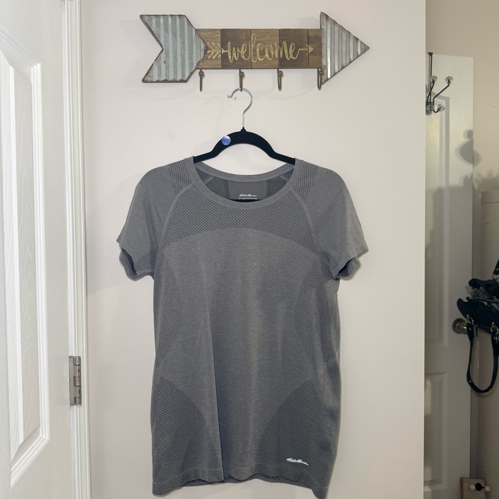 Eddie Bauer Gray Active Tee Size Large
